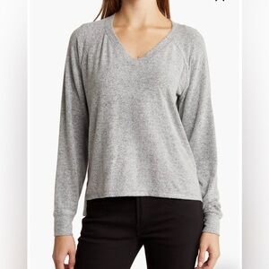 V-Neck High-Low Pullover